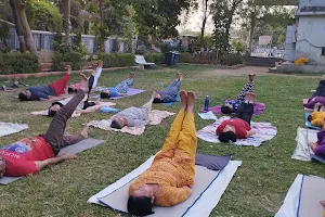 Yoga - se hi hoga Yoga class image