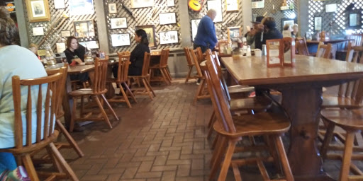 American Restaurant «Cracker Barrel Old Country Store», reviews and photos, 3954 Grandview Dr, Simpsonville, SC 29680, USA