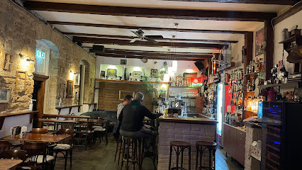 Ánizs Café & Pub