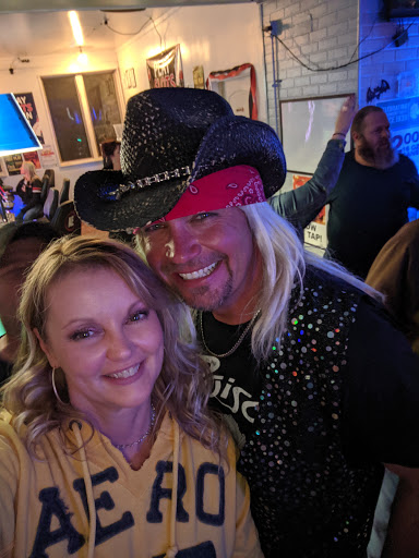 Bar «The Liquor Hole», reviews and photos, 7237 State Park Rd, Spring Grove, IL 60081, USA