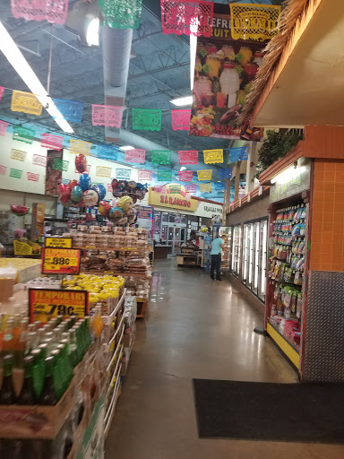 Mexican Grocery Store «El Rancho Supermarket», reviews and photos, 1212 N Beach St, Fort Worth, TX 76111, USA