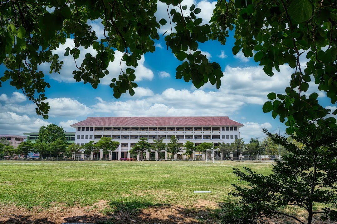 โรงเรียนเบญจมราชูทิศ ราชบุรี