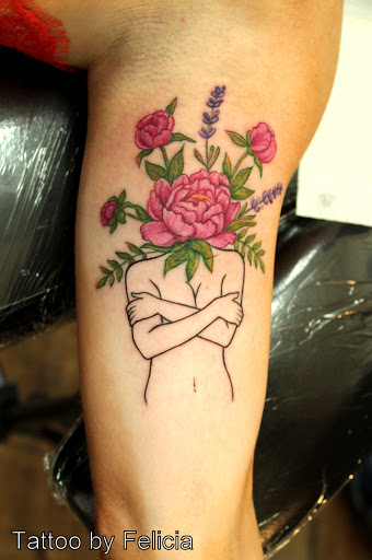 Explore double heart tattoo ideas, creative tattoo ideas in Fort Myers, available at Tiger Lotus Tattoo and Piercing