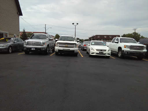 Used Car Dealer «Conway Imports Auto Sales», reviews and photos, 615 E Lake St, Streamwood, IL 60107, USA