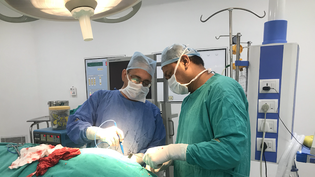 Dr Alok Ahuja - Best Surgeon In Chandigarh - Best Laparoscopic And Cancer Surgeon In Chandigarh Mohali