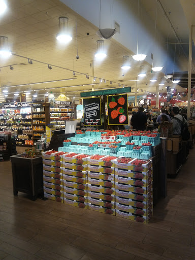 Gourmet Grocery Store «Bristol Farms», reviews and photos, 9039 Beverly Blvd, West Hollywood, CA 90048, USA
