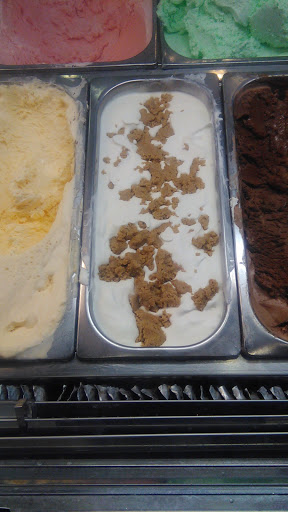 Ice Cream Shop «Cold Stone Creamery», reviews and photos, 7314 Baltimore Ave, College Park, MD 20740, USA