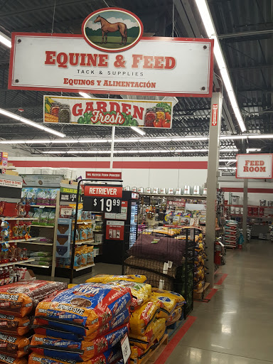 Home Improvement Store «Tractor Supply Co.», reviews and photos, 17130 E Shea Blvd, Fountain Hills, AZ 85268, USA