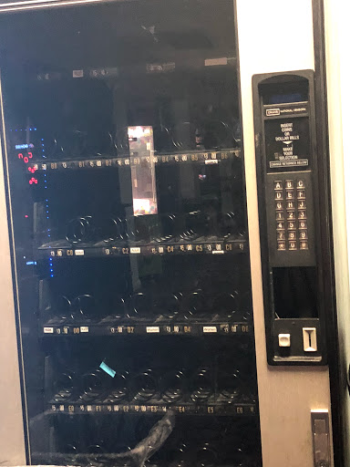 Bowling Alley «Diamond Strike Lanes & Sports Bar», reviews and photos, 2200 N Federal Hwy, Pompano Beach, FL 33062, USA