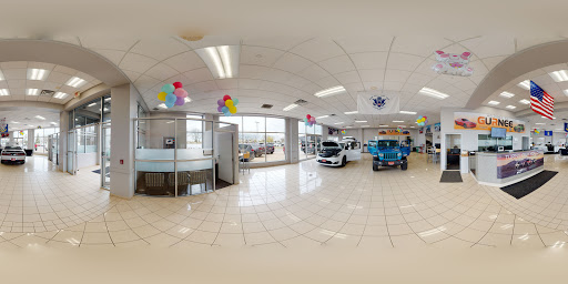 Car Dealer «Gurnee Chrysler Jeep Dodge Ram», reviews and photos, 7255 Grand Ave, Gurnee, IL 60031, USA