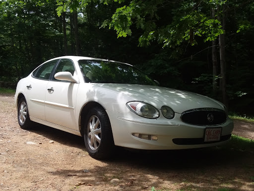 Used Car Dealer «C & C Cars», reviews and photos, 427 N Main St, Franklin, NH 03235, USA