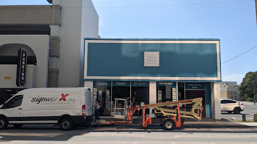 Sign Shop «SignWorX», reviews and photos, 631 Cleveland St, Clearwater, FL 33755, USA