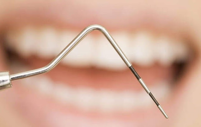 Comentários e avaliações sobre o Dentarmed, Clínica médica e dentária de Almada
