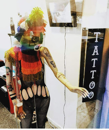 Avaliações doLA MANPHUTA TATTOO em Valongo - Estúdio de tatuagem