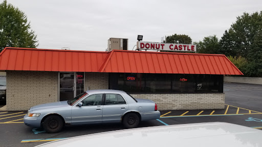Donut Castle, 11831 E 13 Mile Rd, Warren, MI 48093, USA, 