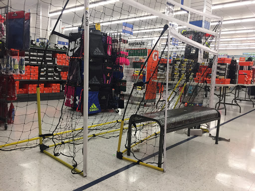 Sporting Goods Store «Big 5 Sporting Goods», reviews and photos, 1575 Mt Hood Ave #120, Woodburn, OR 97071, USA