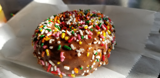 Donut Shop «Circus Donuts», reviews and photos, 1500 W Carson St, Torrance, CA 90501, USA