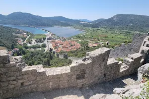 Koruna Fort image