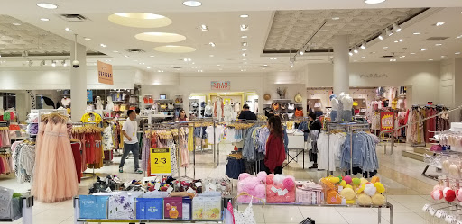 Clothing Store «Forever 21», reviews and photos, 3525 W Carson St, Torrance, CA 90503, USA