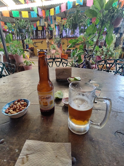 Restaurant Bar Los Leones. - Niños Héroes de Chapultepec s/n, 68237 Reyes Etla, Oax., Mexico