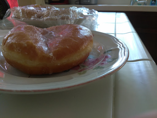 Donut Shop «Donut King», reviews and photos, 2808 Zinfandel Dr, Rancho Cordova, CA 95670, USA