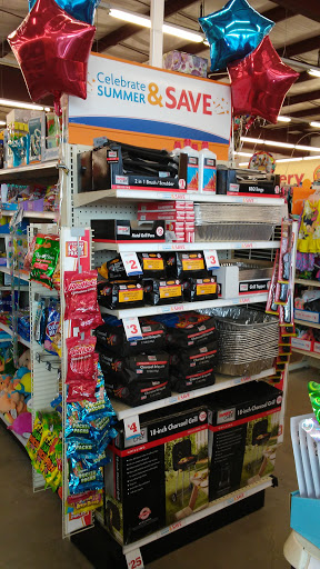 Dollar Store «FAMILY DOLLAR», reviews and photos, 3120 14th St, Plano, TX 75074, USA