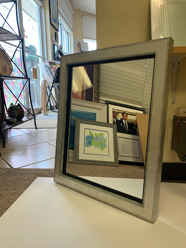 Picture Frame Shop «Home Port Gallery», reviews and photos, 6170 US-41, Apollo Beach, FL 33572, USA