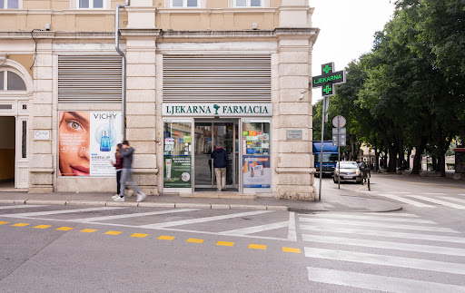 Farmacia Castaños -Abiertos 365 días al año- De - Calle Gral. Castaños Kalea, 41, 48920 Portugalete, Biscay, España