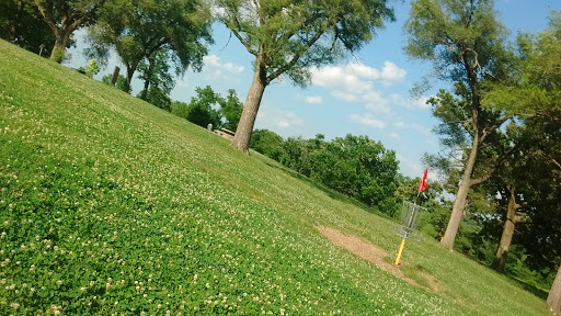 Golf Course «Swope Park Disc Golf Course», reviews and photos, 6900 Elmwood Ave, Kansas City, MO 64132, USA