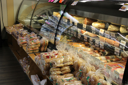 Grocery Store «Country Harvest Family Market», reviews and photos, 572 Delaware Ave, Palmerton, PA 18071, USA