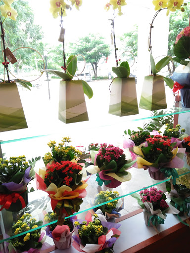 Florists in Ho Chi Minh
