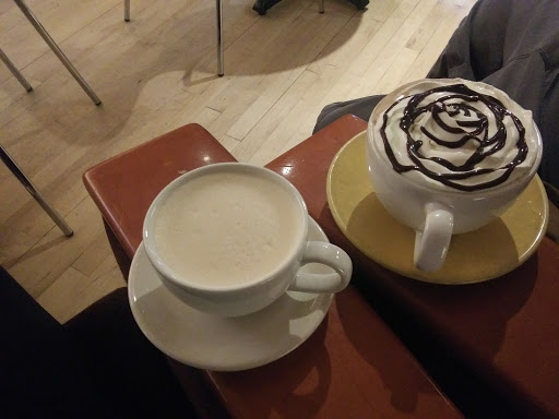 Coffee Shop «Sweetwaters Coffee & Tea», reviews and photos, 123 W Washington St, Ann Arbor, MI 48104, USA