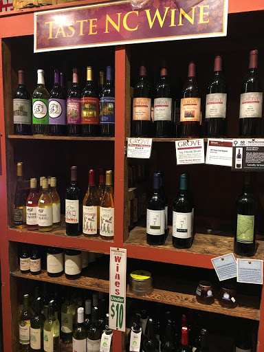 Grocery Store «Saxapahaw General Store», reviews and photos, 1735 Saxapahaw-Bethlehem Church Rd, Saxapahaw, NC 27340, USA