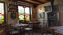 Atmosphère du Restaurant français Estaminet du Chemin Vert à Neuville-en-Ferrain - n°2
