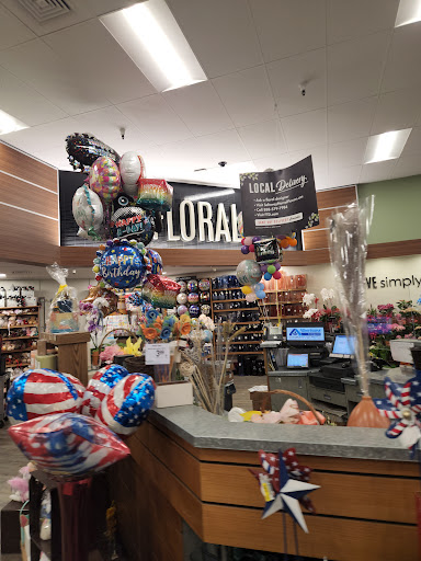 Grocery Store «Safeway», reviews and photos, 1025 Alhambra Blvd, Sacramento, CA 95816, USA