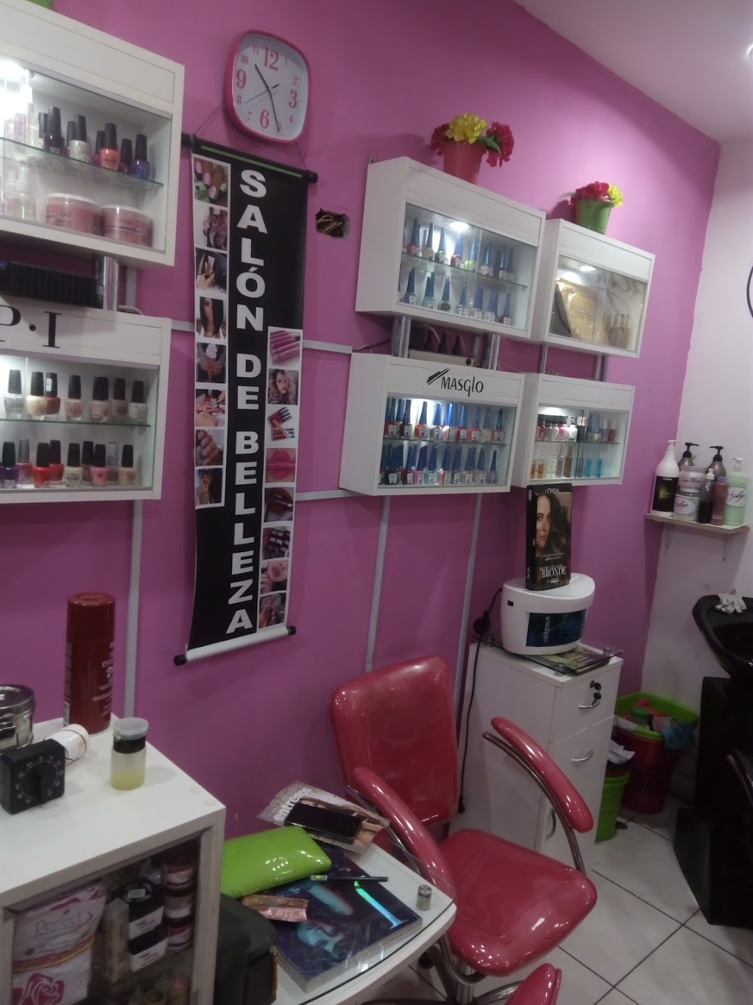 Flor Beauty Salon