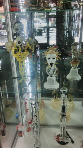 Vaporizer Store «HIGH Maintenance Smoke Shop», reviews and photos, 411 S Mill Ave #101, Tempe, AZ 85281, USA