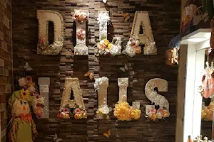 Dila Nails image