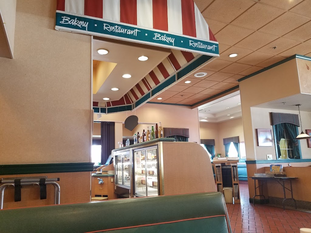 Coco's Bakery Restaurant 92376