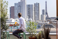 Extérieur du Restaurant servant le petit-déjeuner QUINZERIE - Hôtel et Bar de Quartier à Paris - n°18