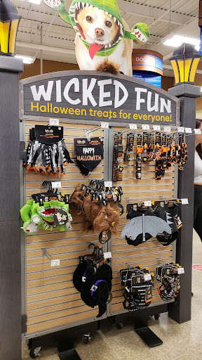 Pet Supply Store «PetSmart», reviews and photos, 2534 South Rd, Poughkeepsie, NY 12601, USA