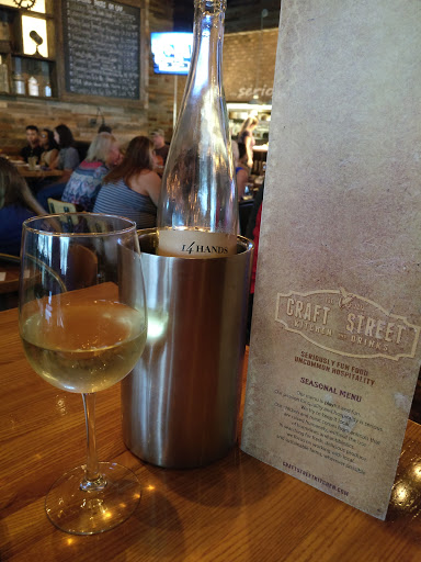 Shopping Mall «Woodlands Square», reviews and photos, 3150 Tampa Rd, Oldsmar, FL 34677, USA