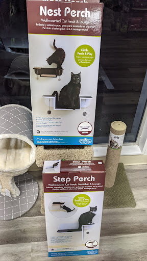 Pet Supply Store «Healthy Pet», reviews and photos, 16140 Boones Ferry Rd, Lake Oswego, OR 97035, USA