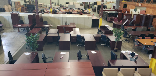 Liquidators World LLC, 1720 Research Dr, Louisville, KY 40299, USA, 