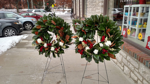 Florist «Bloomtastic Florist», reviews and photos, 2136 Arlington Ave, Columbus, OH 43221, USA