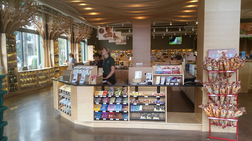 Herb Shop «Penn Herb Co Ltd Store - 2nd & Spring Garden», reviews and photos, 601 N 2nd St, Philadelphia, PA 19123, USA