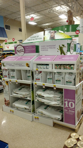 Pet Supply Store «PetSmart», reviews and photos, 145 Witchwood Dr, North Wales, PA 19454, USA