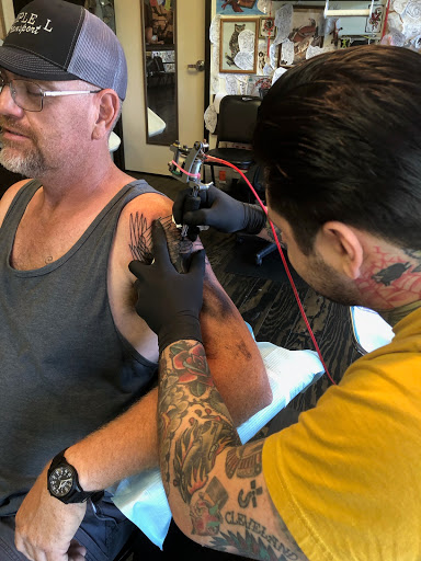 Tattoo Shop «Define Tattoos», reviews and photos, 165 E Aurora Rd, Northfield, OH 44067, USA