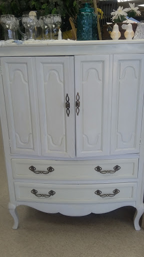 Thrift Store «Finders Keepers Unique Boutique, LLC», reviews and photos, 3104 Turner Rd SE, Salem, OR 97302, USA