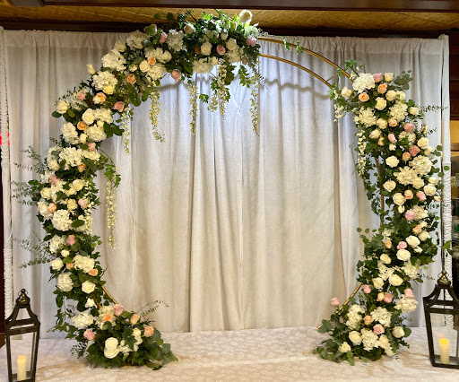 Florist «Ultima Florals», reviews and photos, 81-02 37th Ave, Jackson Heights, NY 11372, USA